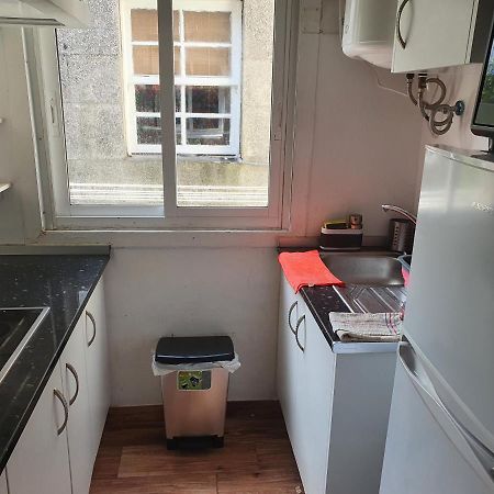 Habitacion Pequena Con Balcon Apartment Vigo Exterior photo